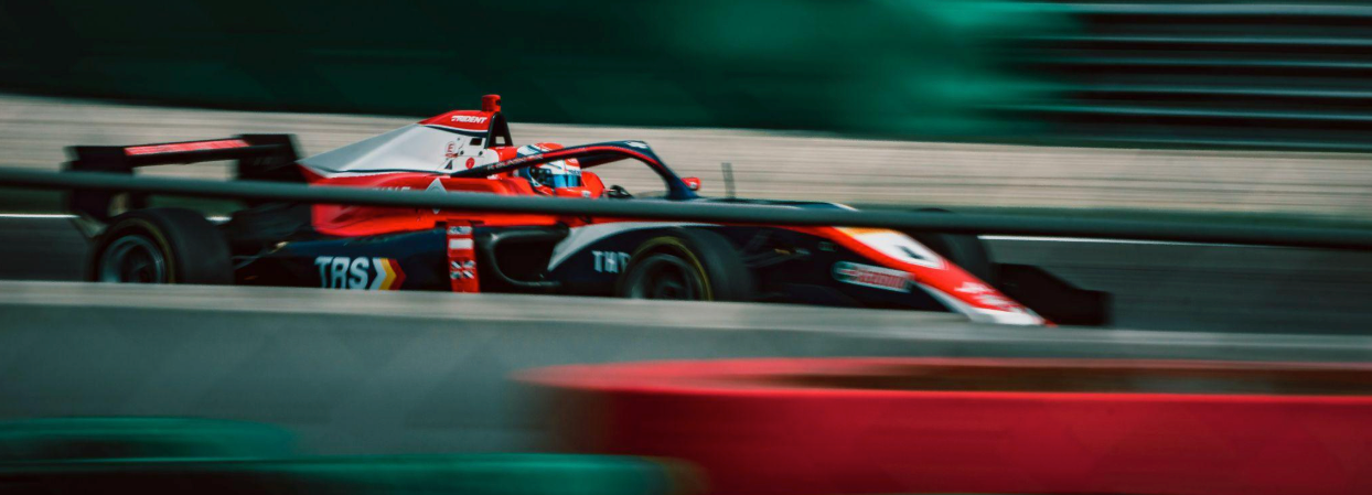 Why Sports Fans Love Live Competition: From Formula 1 to Live Baccarat