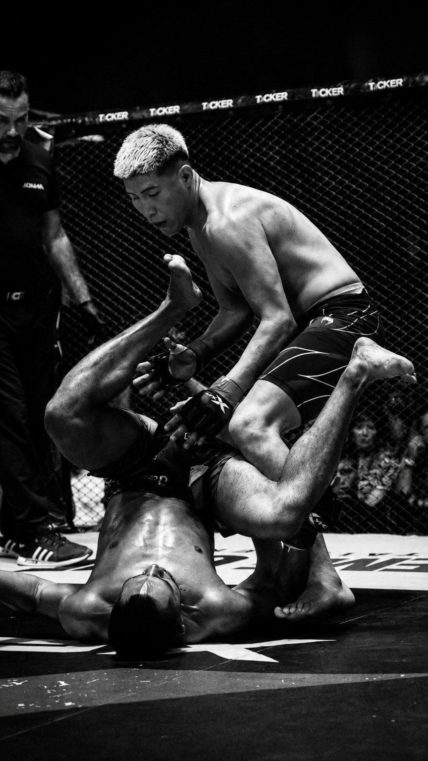 Italo Salazar vs Brian Velasquez XF... on MILLIONS Italo Salazar vs Brian Velasquez XF...