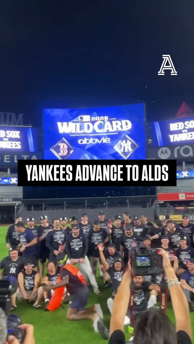 Yankees celebrate Wild Card win ove...