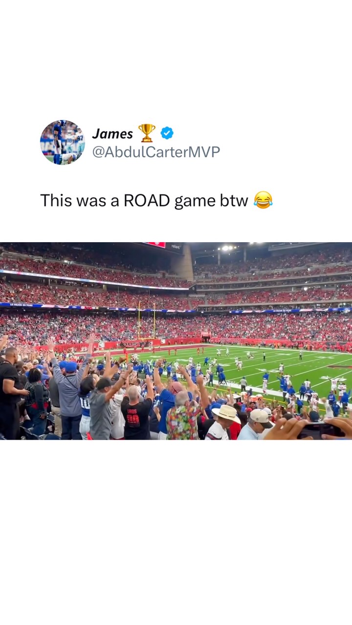 Giants fans take over a road game i...