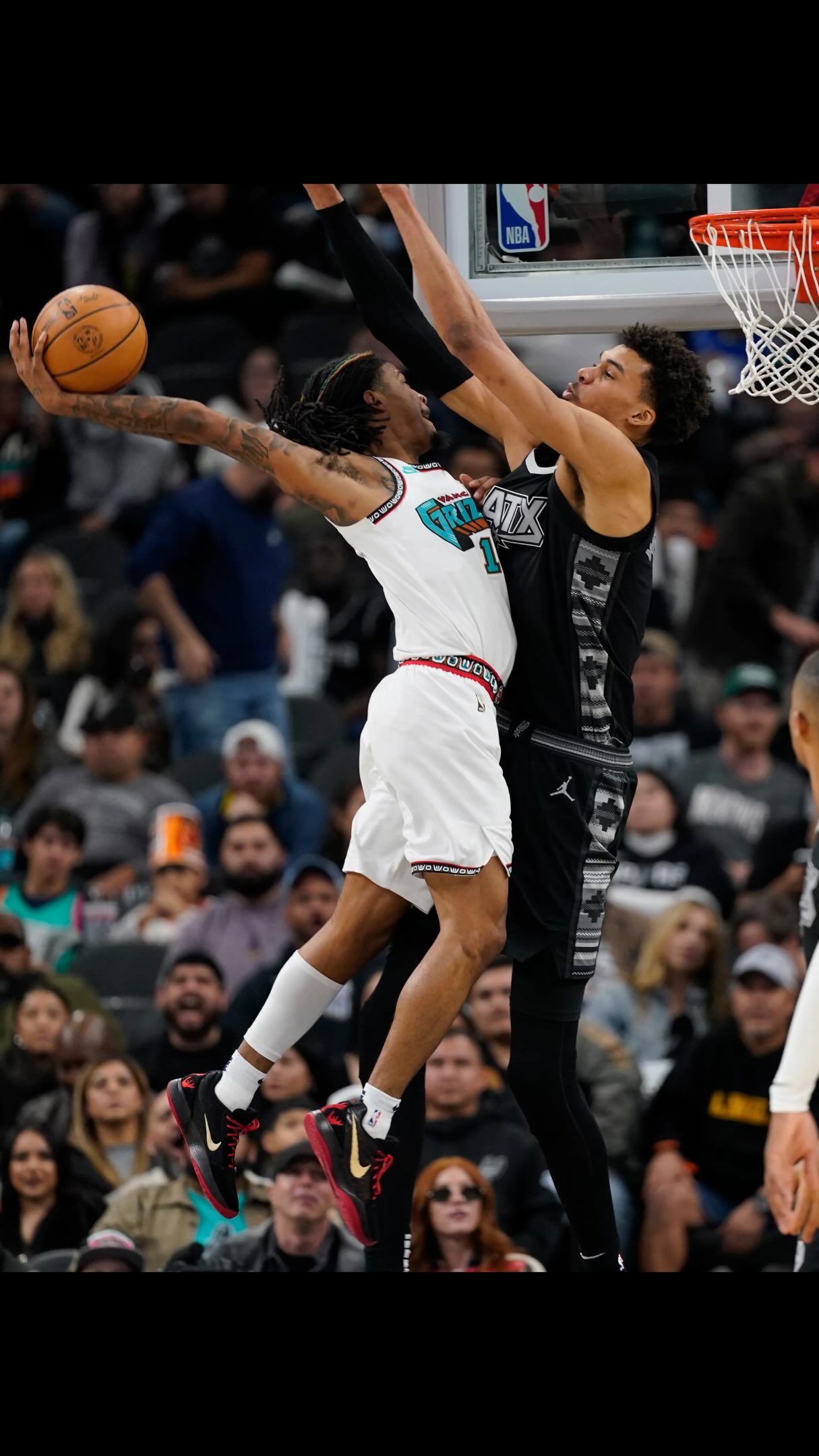 Ja Morant dunks on Victor Wembanyam...