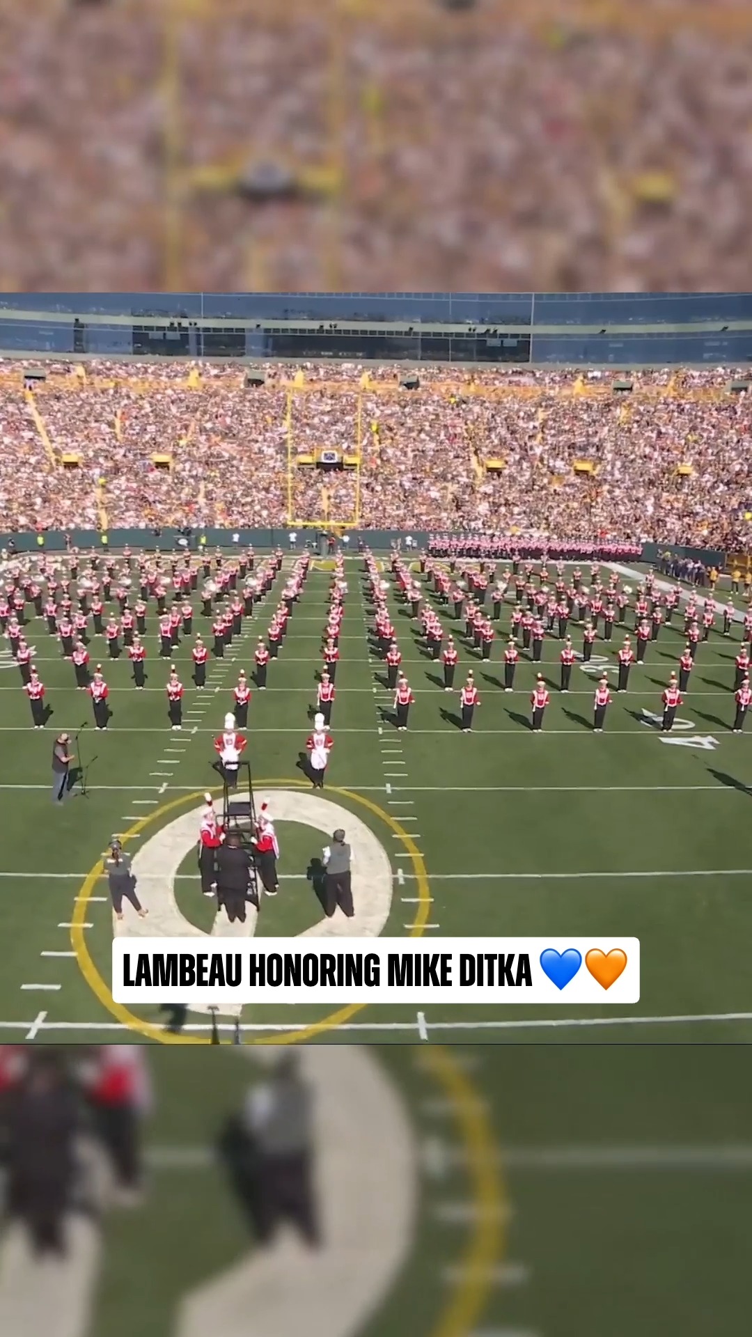 Lambeau Field honors the late Mike ...