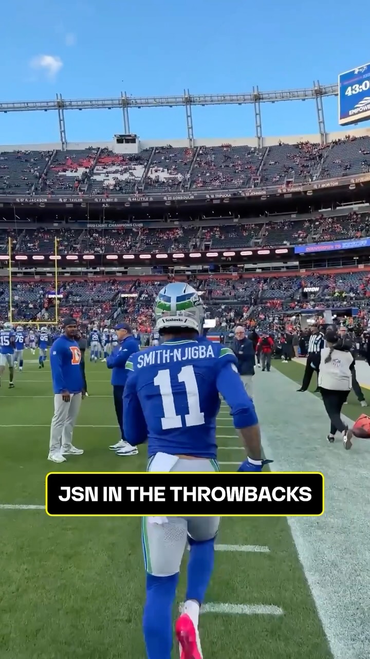 Jaxon Smith-Njigba rocks the Seattl...