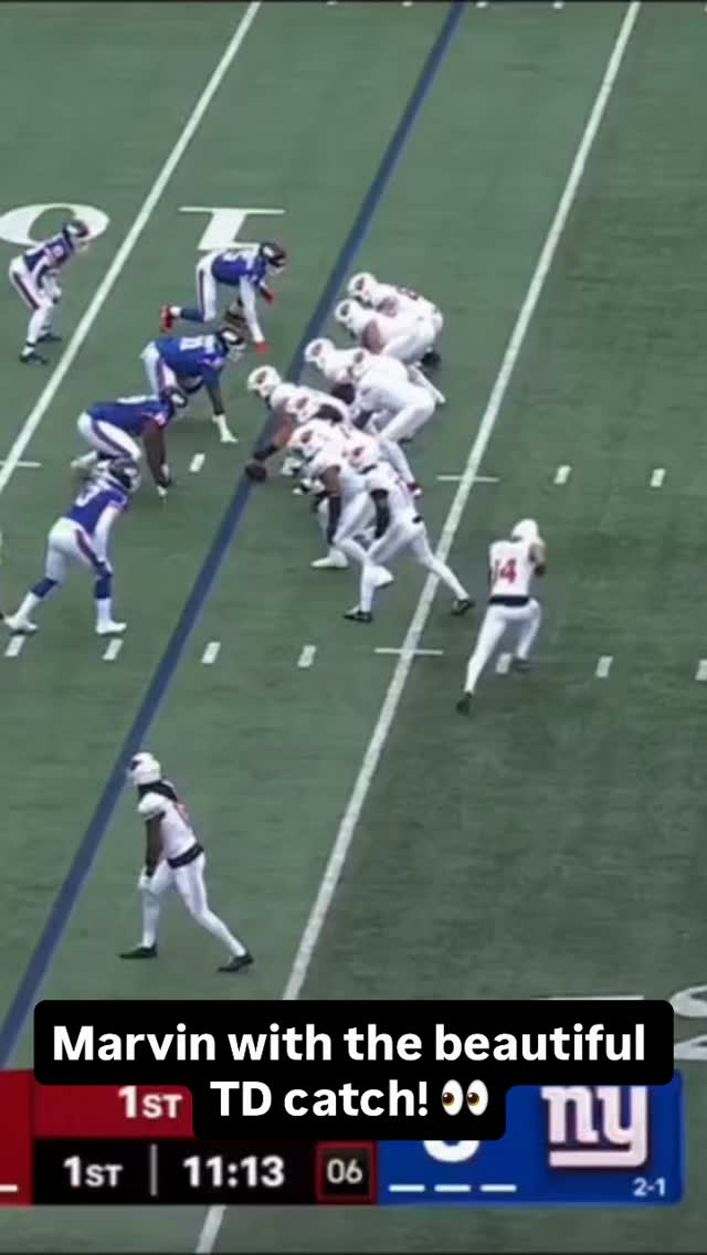 Marvin with a beautiful 1st TD catc...