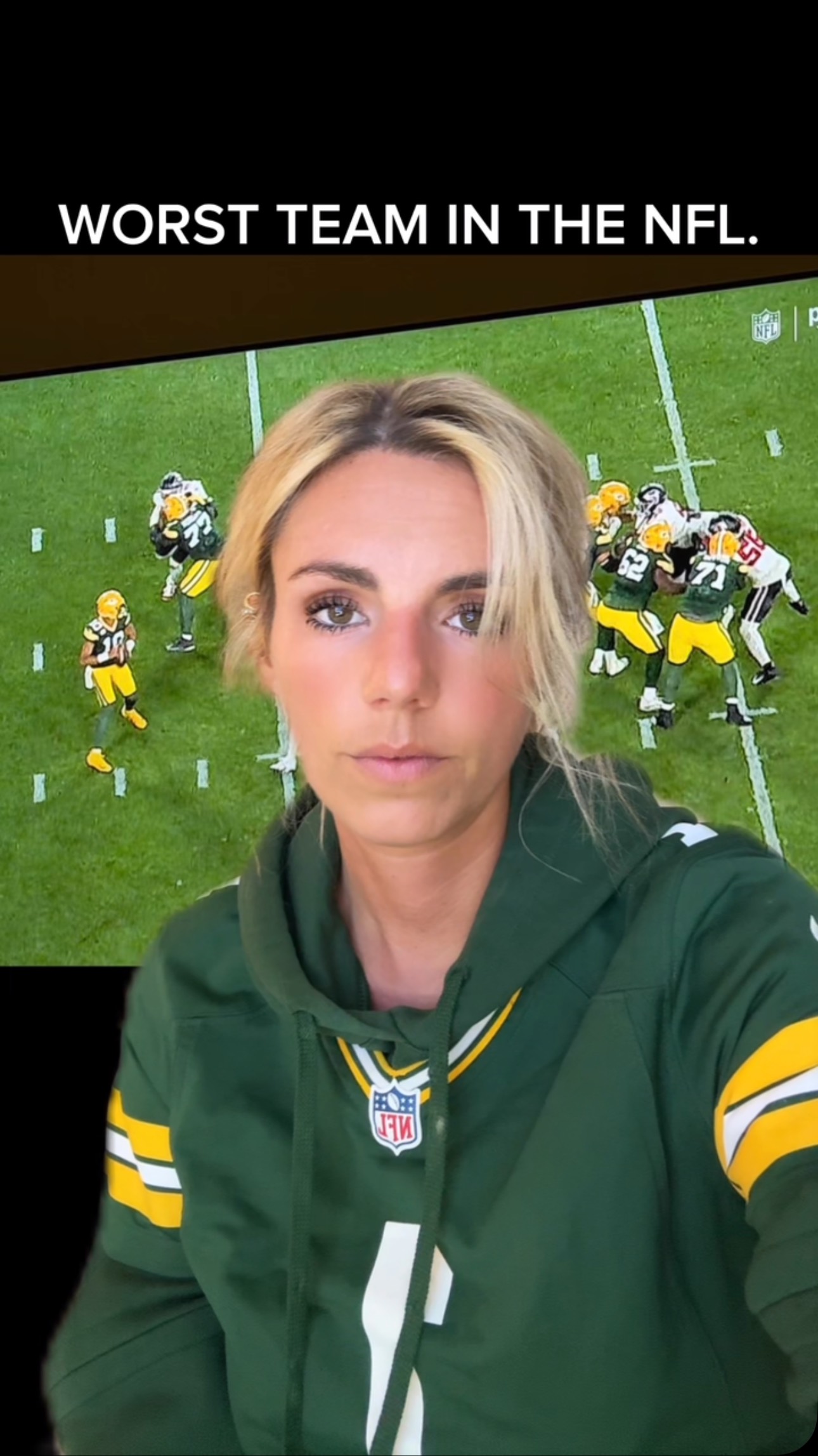 Annie Agar reacts to Packers' perfo...