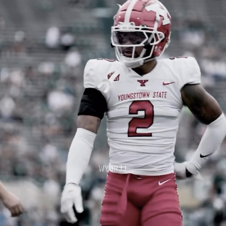 Isaiah Hackett in his Youngstown St...