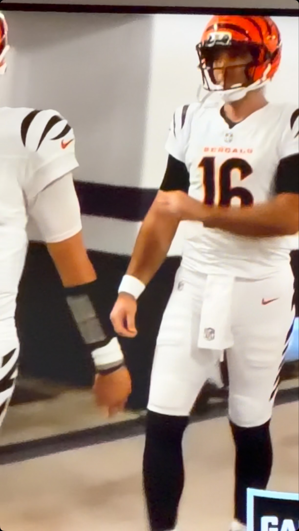 Joe Flacco gives props to Joe Burro...