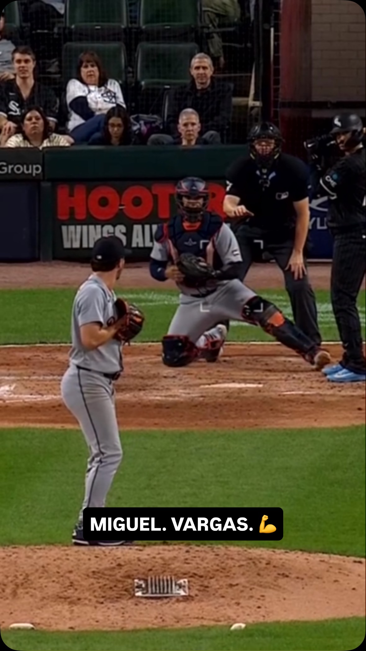 Miguel Vargas delivers clutch plays...