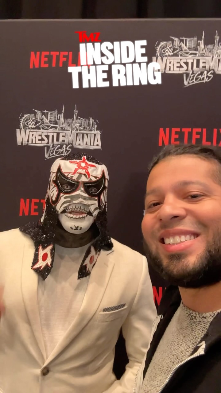 Penta Zero Miedo poses at WrestleMa...