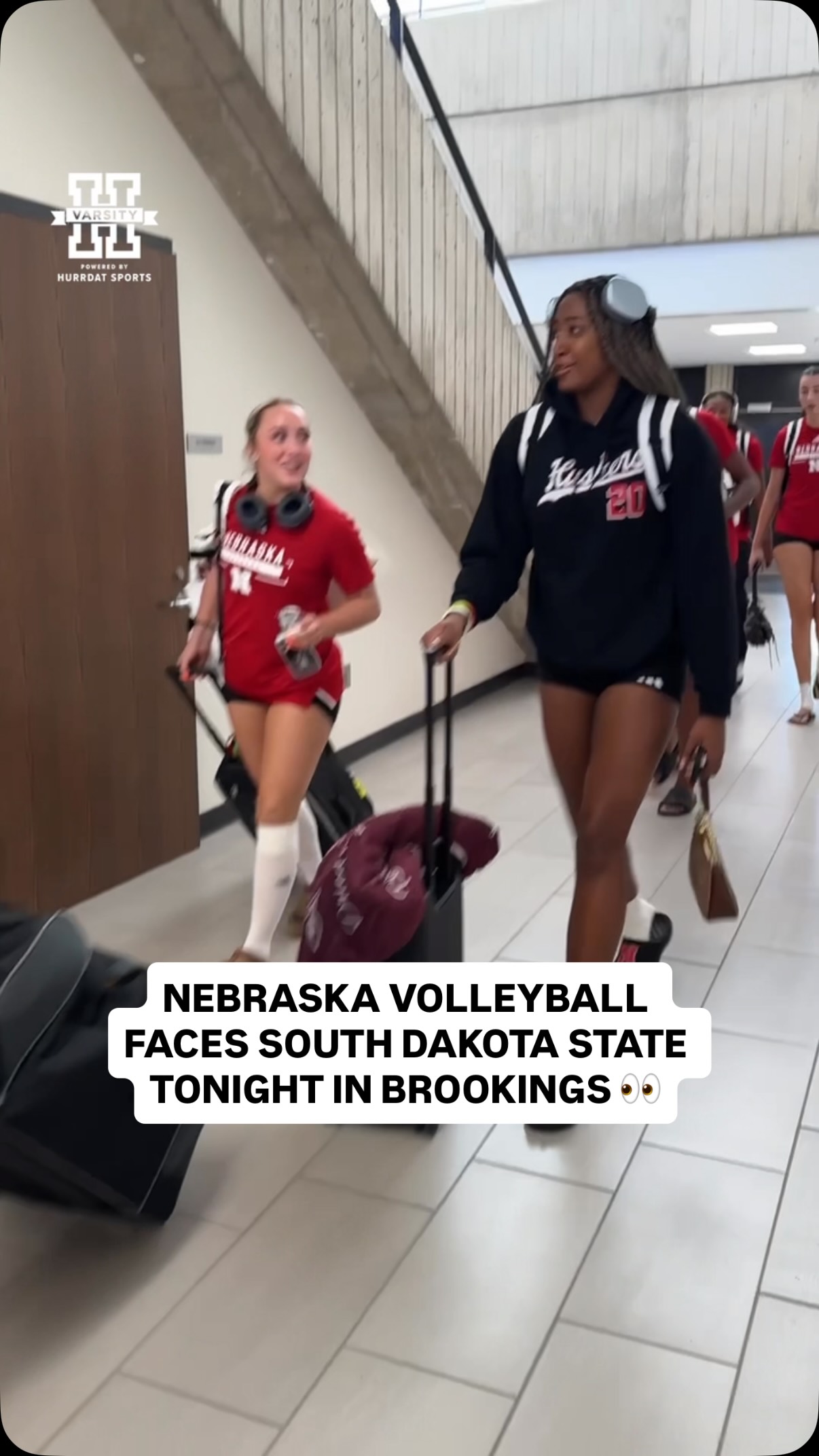 Nebraska Volleyball Arrives in Broo...