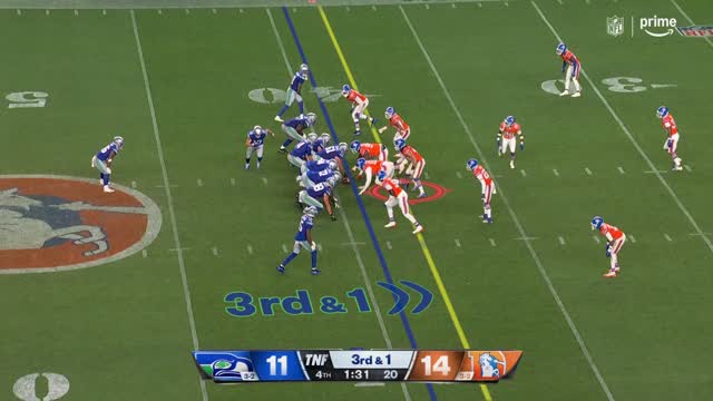 Sam Darnold picked off late in the ...