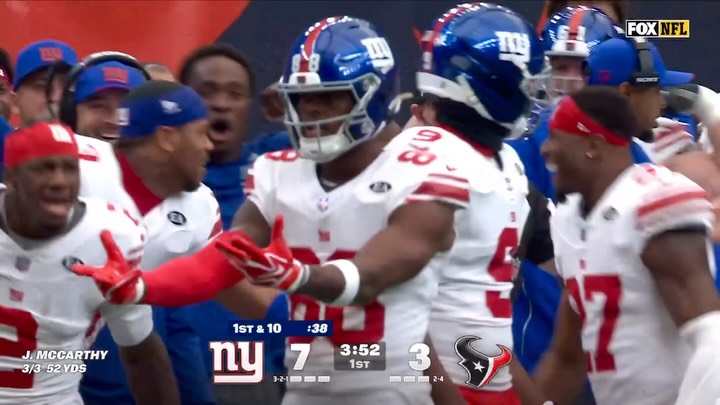Malachi Fields with a huge 47-yard ...