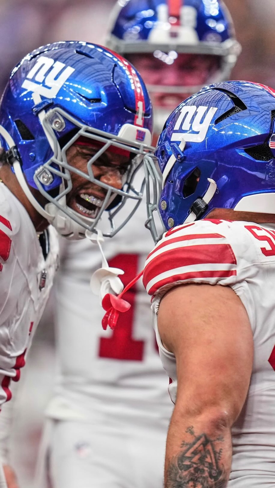 New York Giants Players on the Fiel...