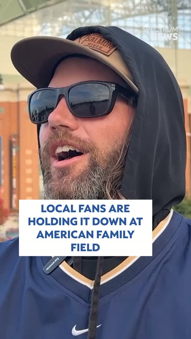 Brewers fans gather at American Fam...