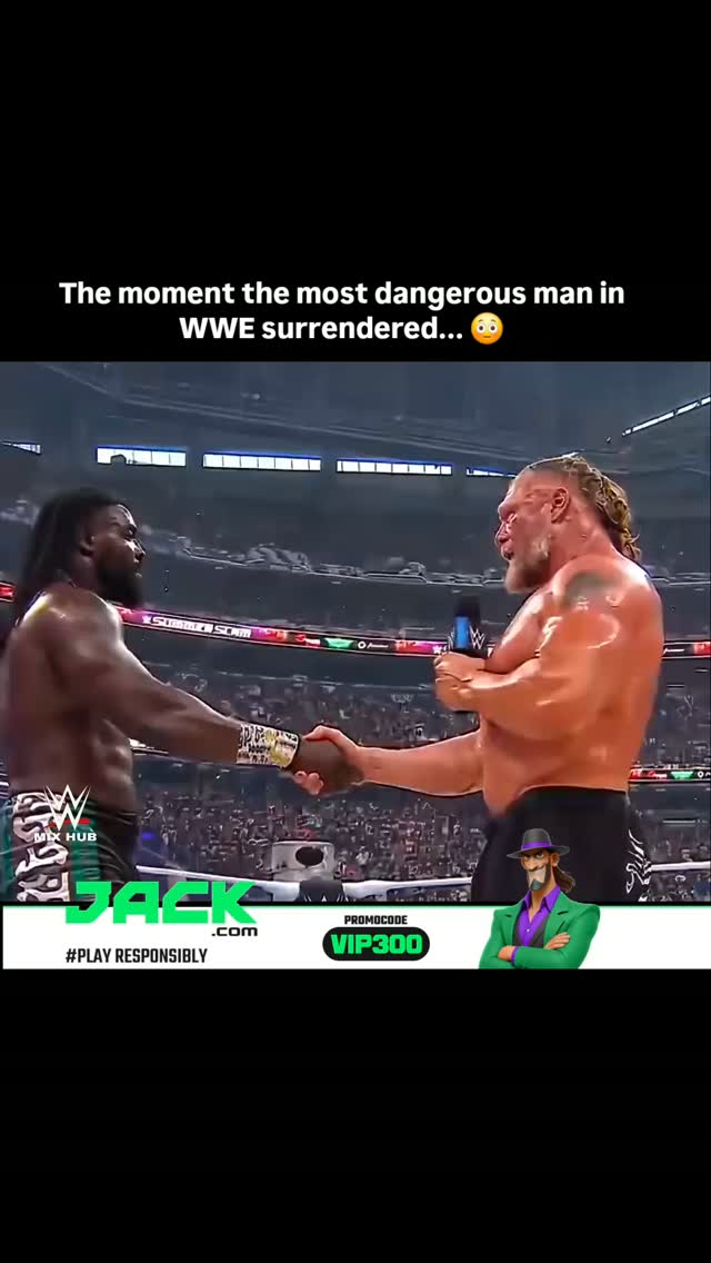 Brock Lesnar shakes hands with Oba ...