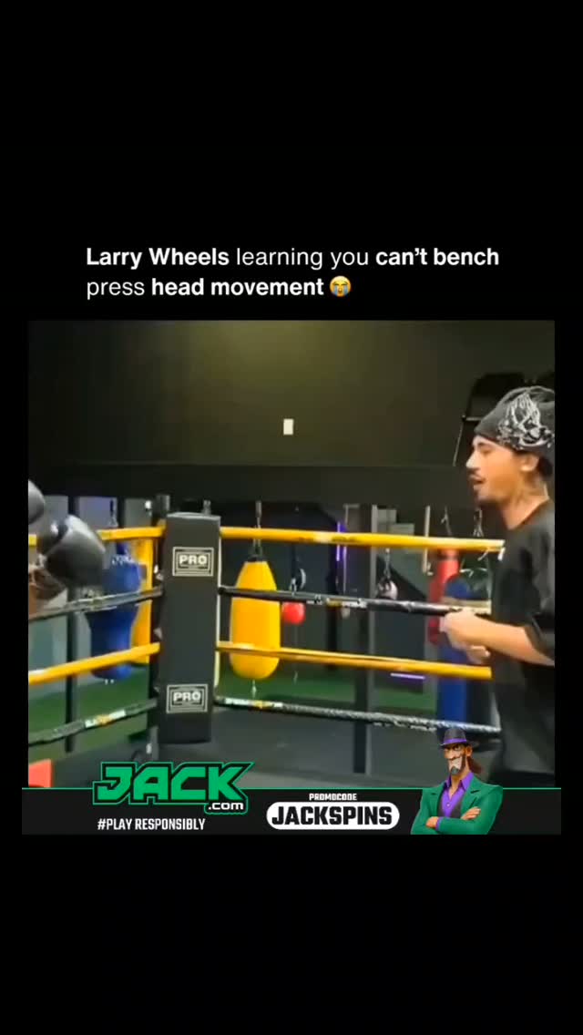 Larry Wheels gets outboxed in the r...