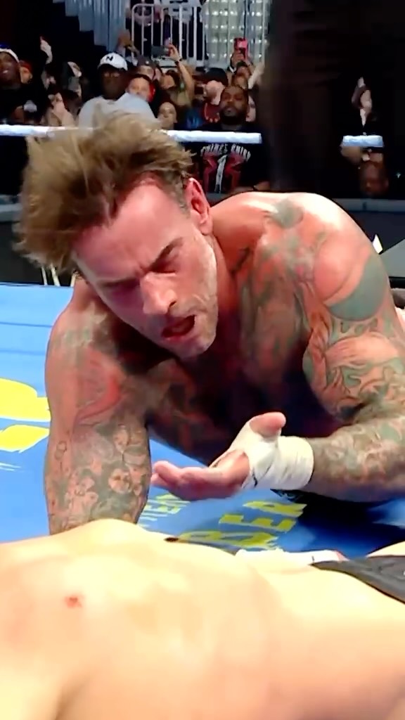 Sami Zayn's interference helps CM P...