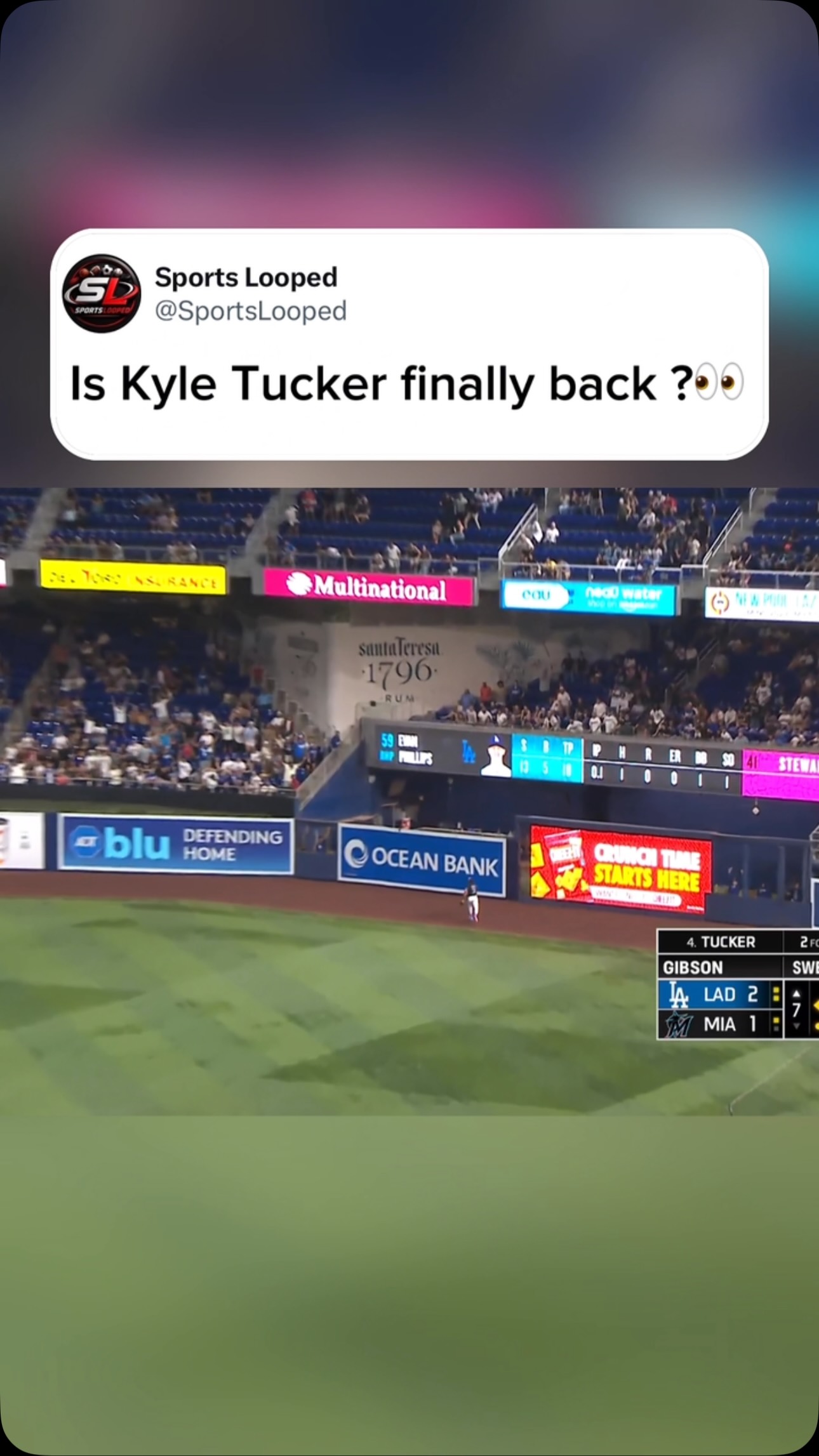 Kyle Tucker crushes a grand slam ag...