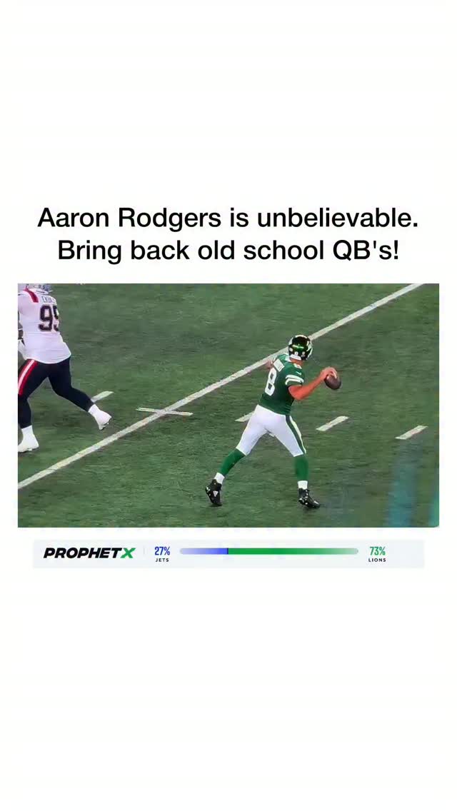 Aaron Rodgers makes difficult throw... on MILLIONS Aaron Rodgers makes difficult throw...
