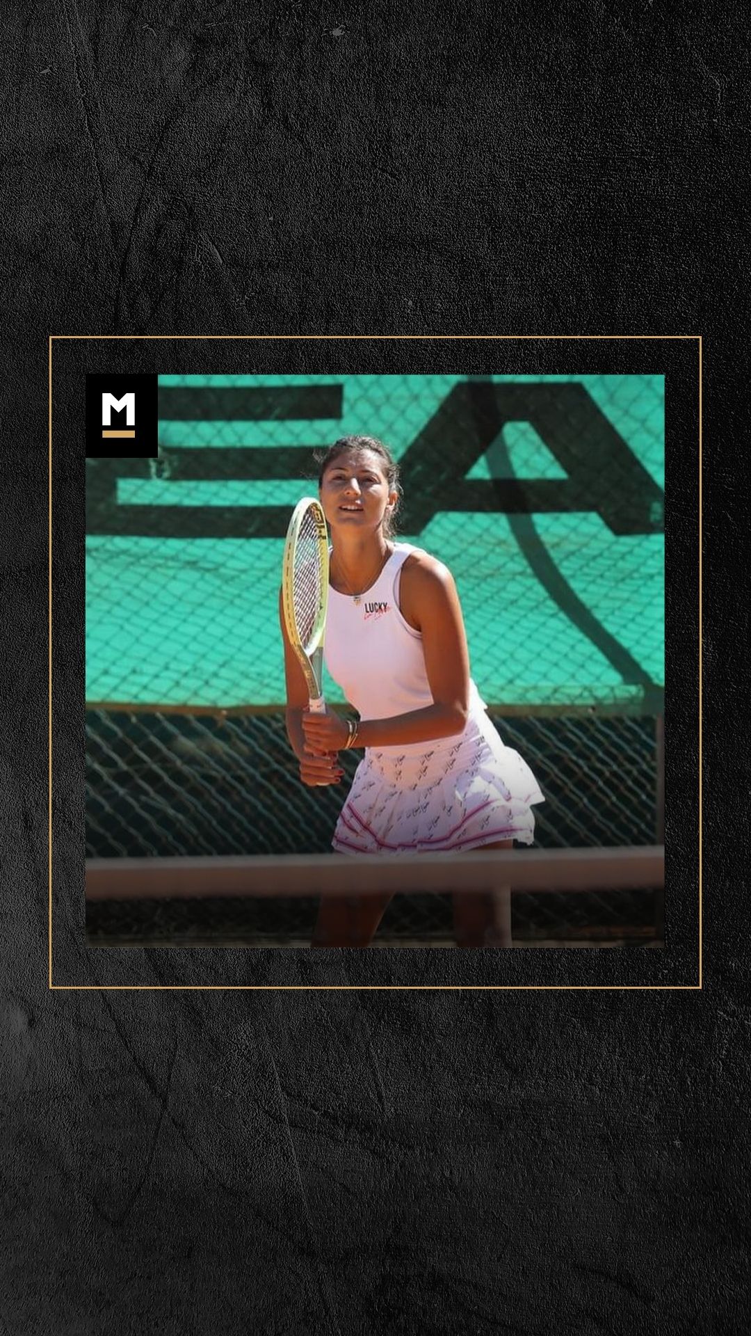 Corinna Dentoni: Dentoni admires Na...