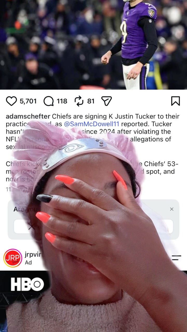 Fan reacts to Justin Tucker signing...