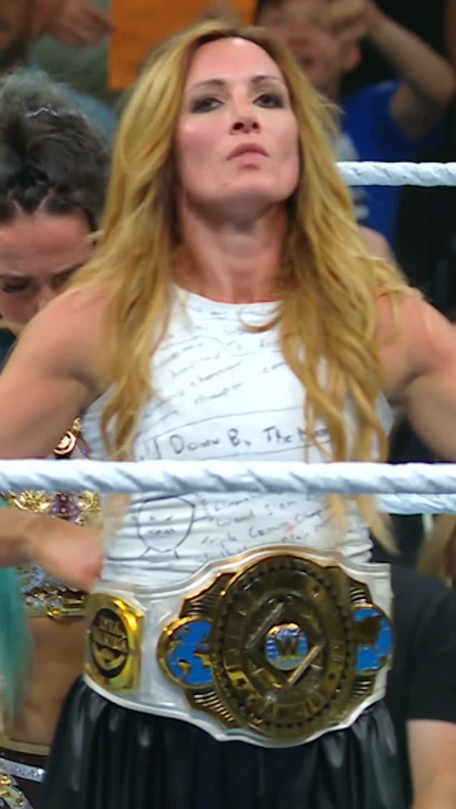 Becky Lynch vs. Lyra Valkyria (last...