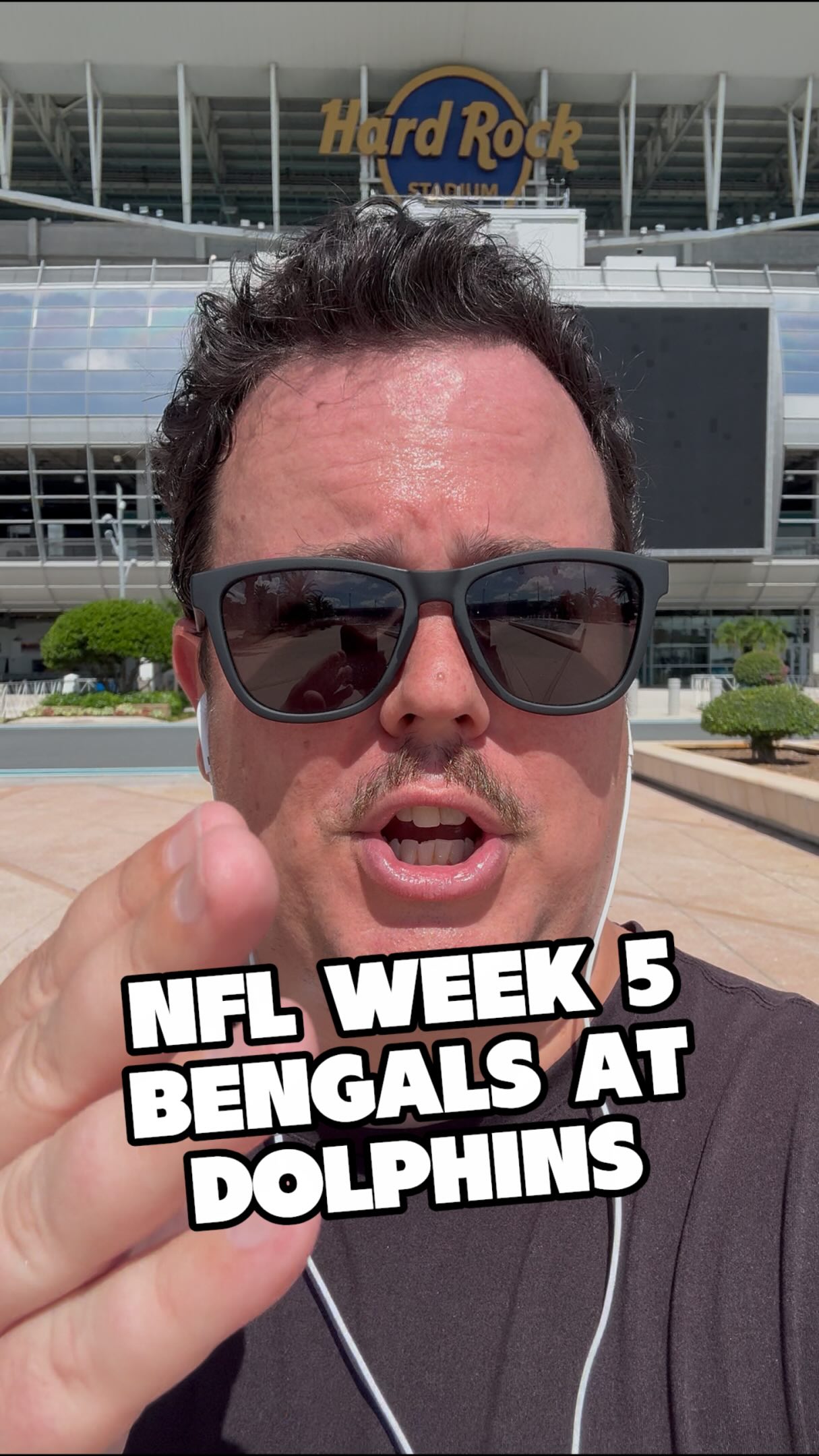 NFL Week 5 Bengals at Dolphins: Rea...