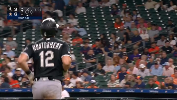 Colson Montgomery hits his 29th hom...