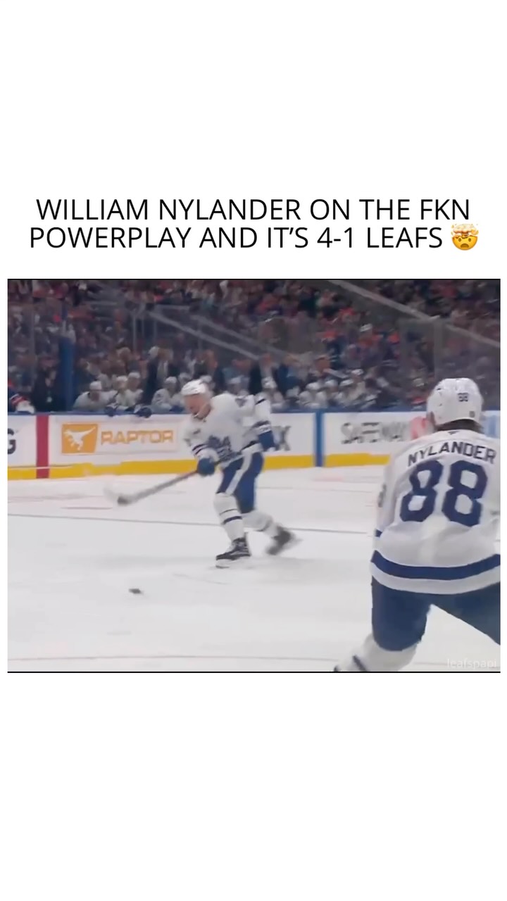 William Nylander scores on the powe...
