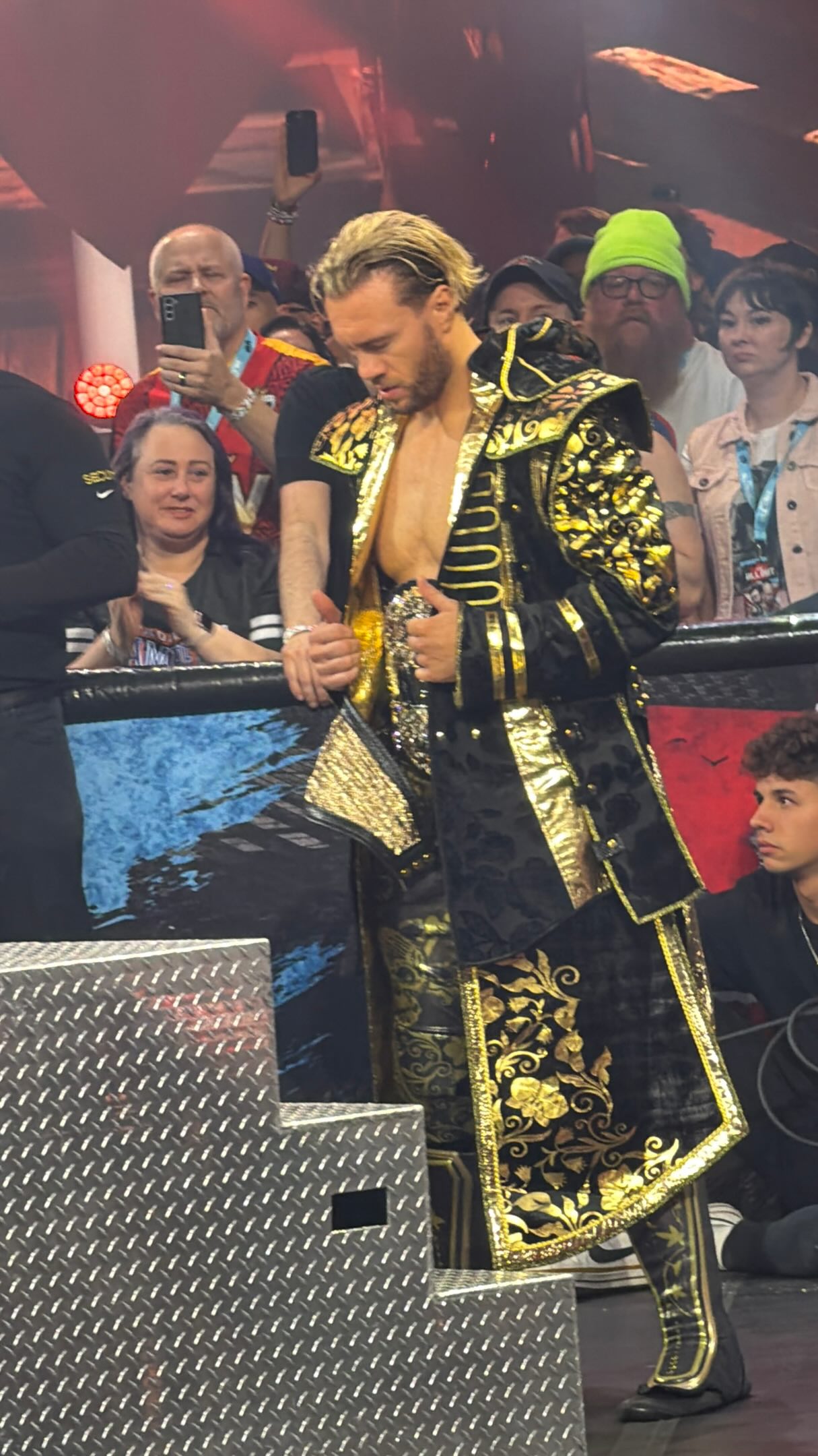 Will Ospreay's entrance at AEW All ...