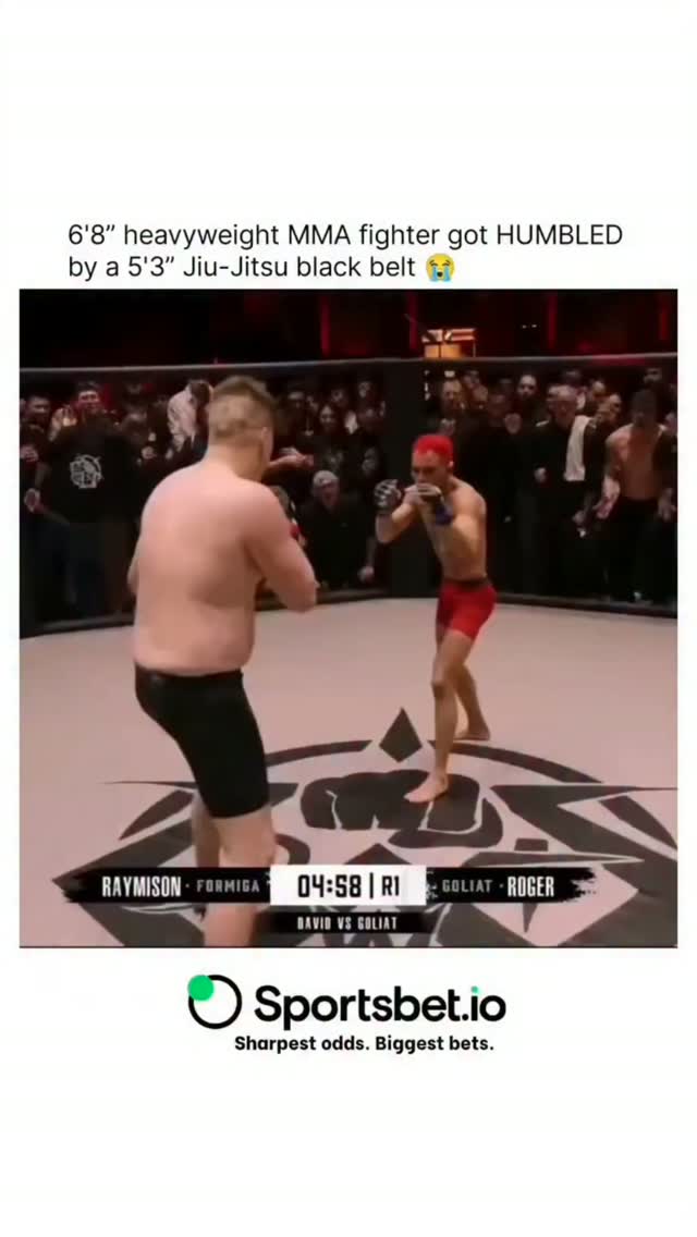 5'3" Jiu-Jitsu Black Belt Dominates...