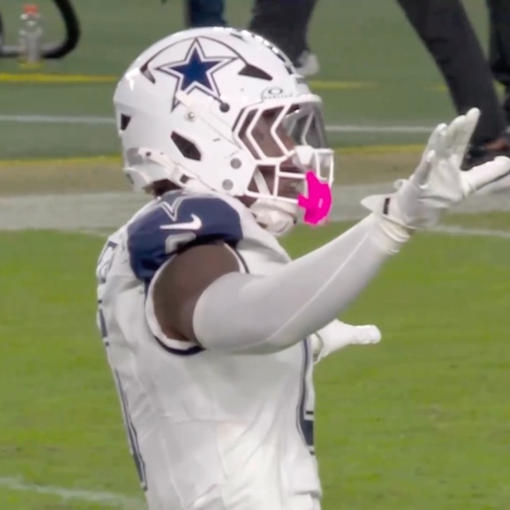 Demarvion Overshown makes an impact...