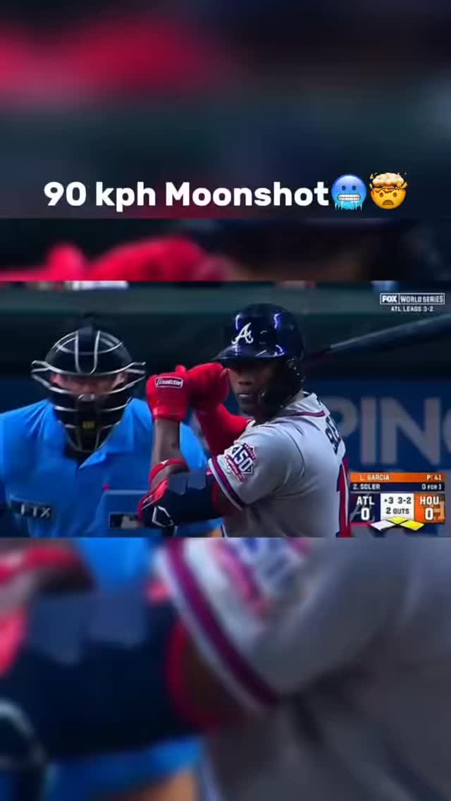 Jorge Soler hits a 90 kph moonshot ...