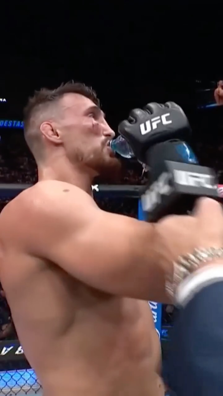 Modestas Bukauskas takes a quick wa...