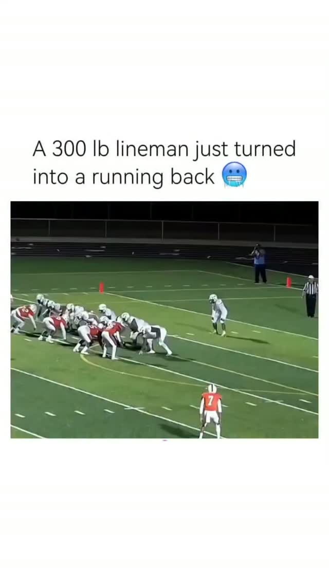 Lineman's unexpected touchdown run on MILLIONS Lineman's unexpected touchdown run