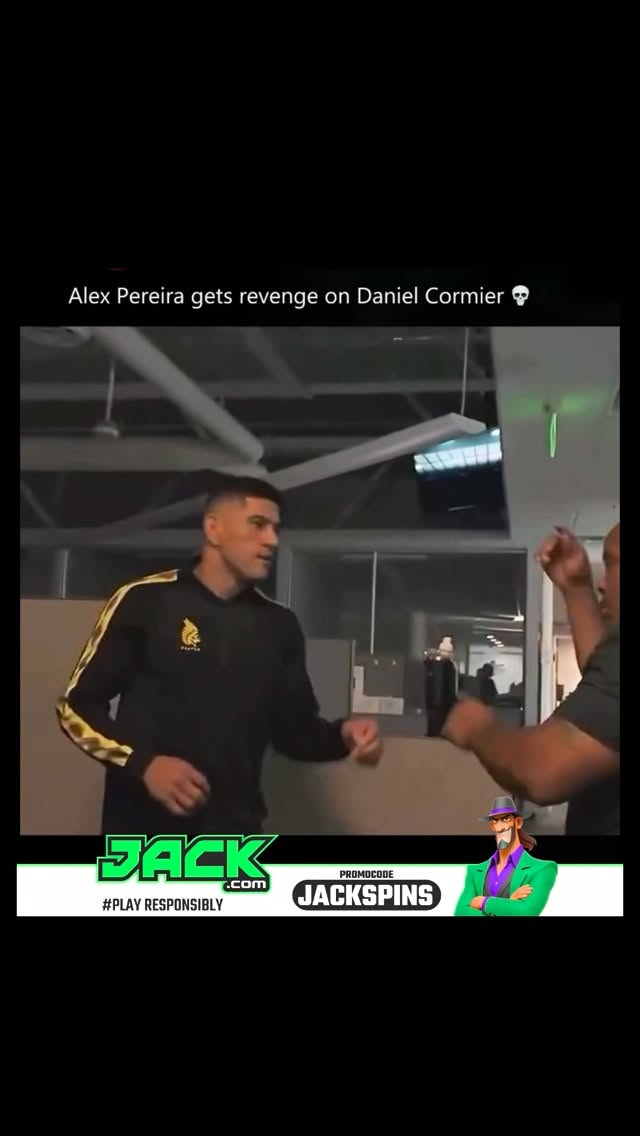 Alex Pereira gets revenge on Daniel...