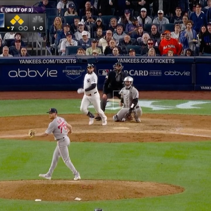 Yankees lead 4-0 after a robbed hit