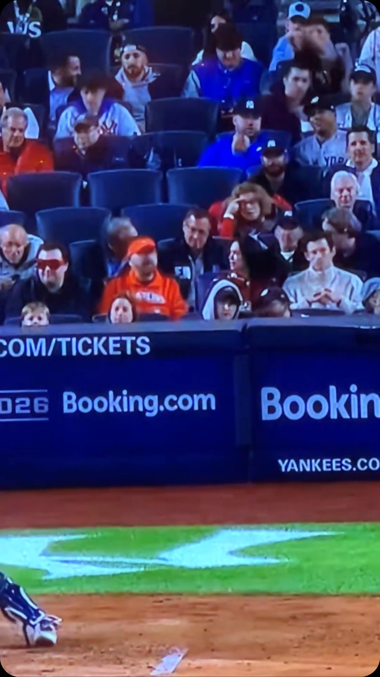 Marlins Man flirts with Dua Lipa at...