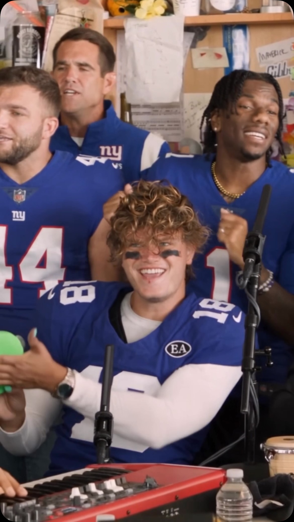 New York Giants players celebrate a...