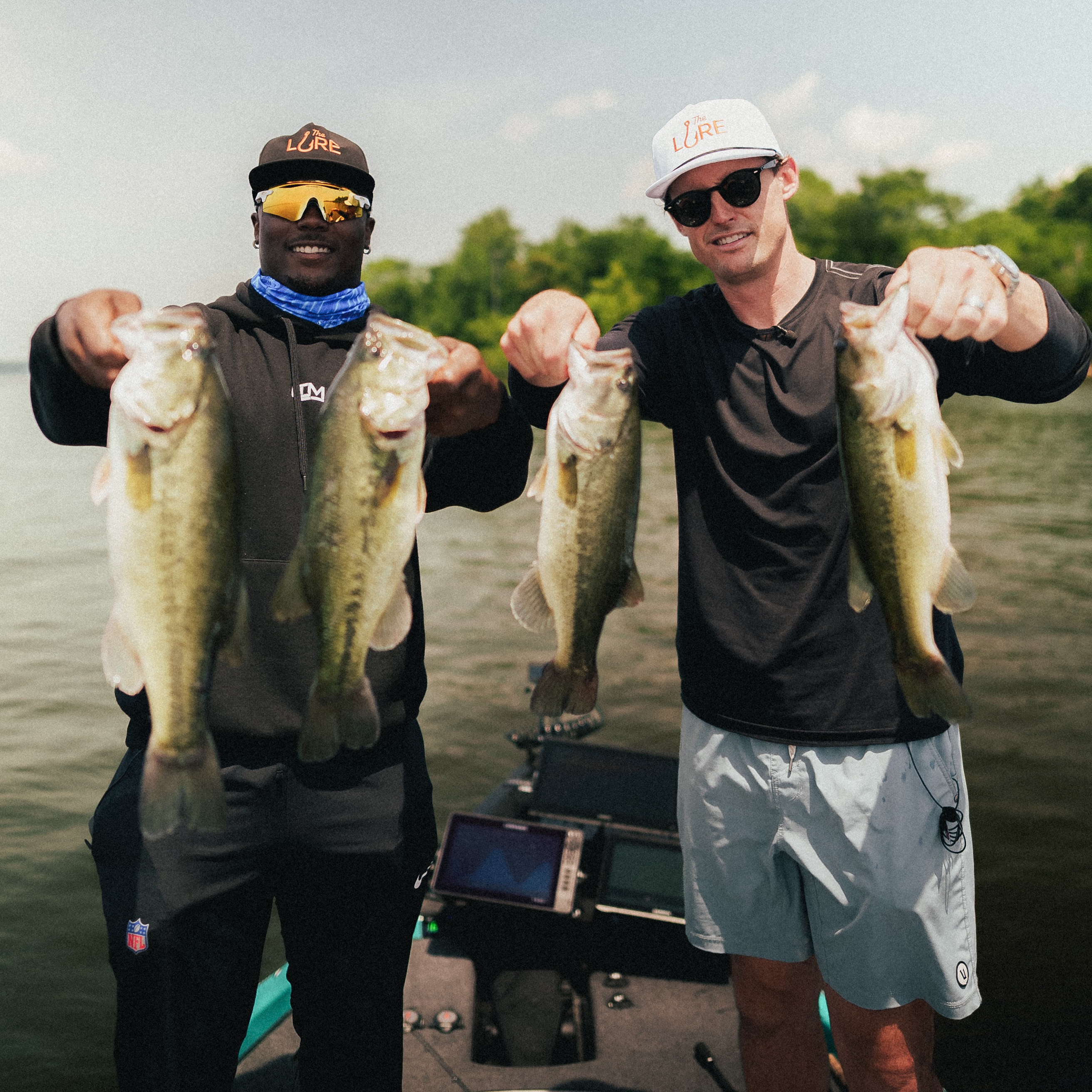NFL Stars Go Head-to-Head in Fishin...